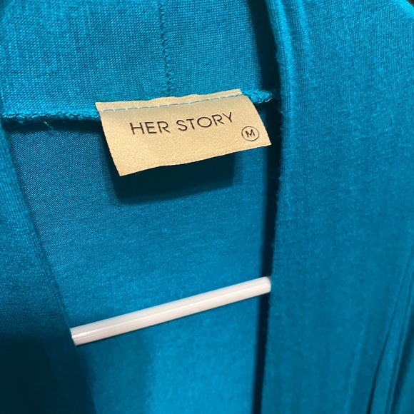 Turquoise Cardigan - Picture 2 of 2